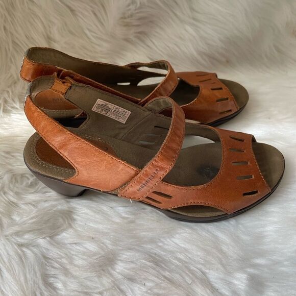 Merrell  performance footwear leather tan sling back Velcro strap sandal… - Picture 1 of 10